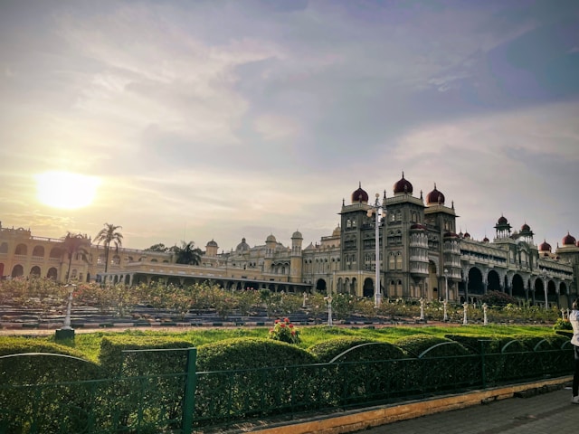 Karnataka's Grand 10-Day Exploration